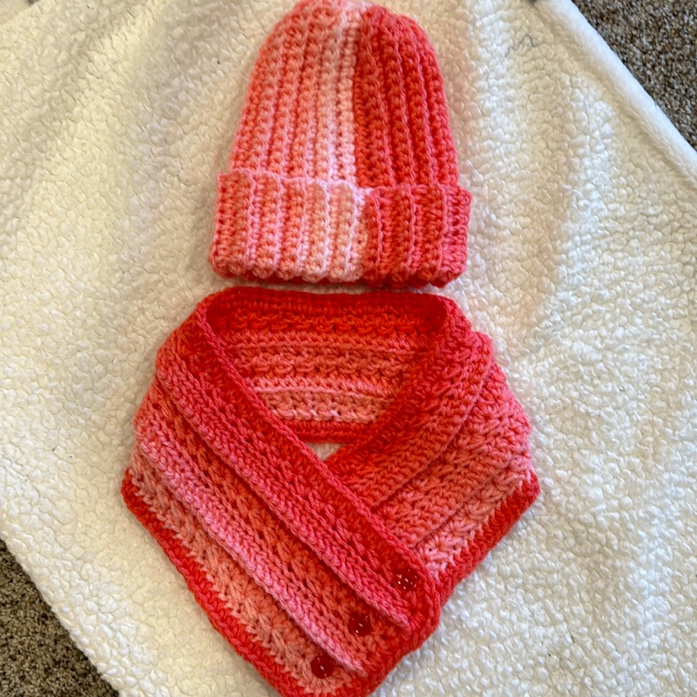 Hand crocheted little girls hat and scarf